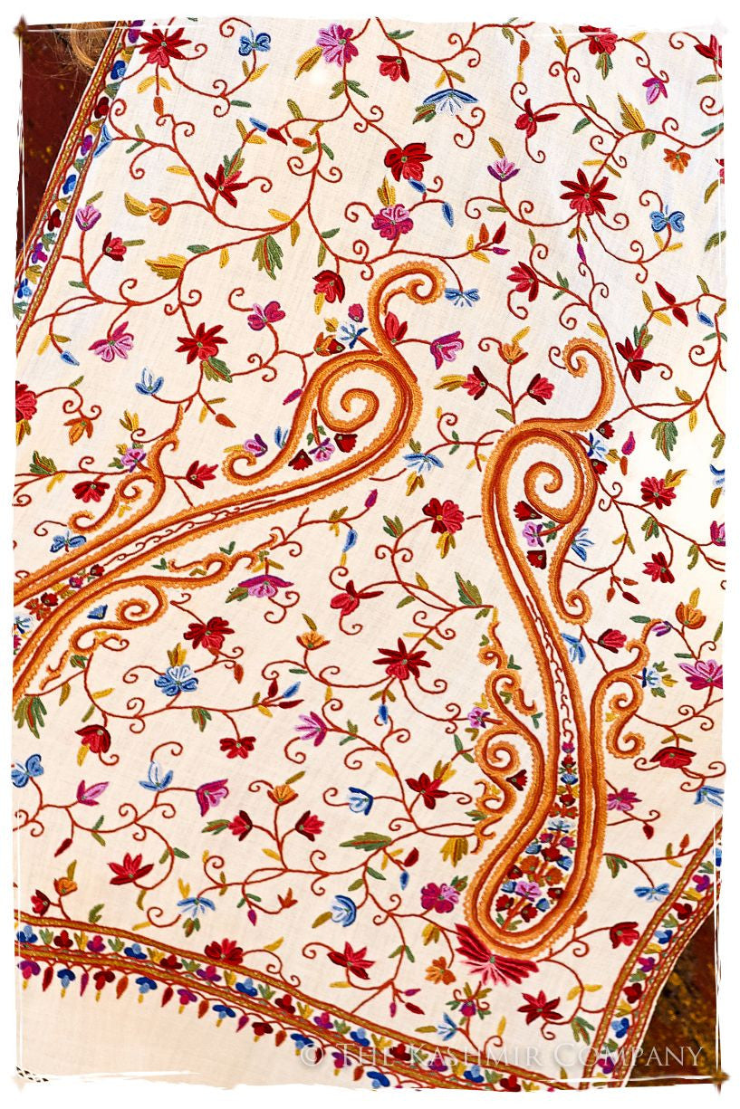 Jardin de Pierres Paisley Shawl