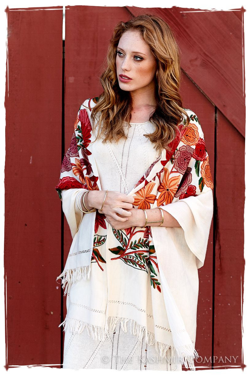 Nouvelle Soiree Pompei Ivory Shawl