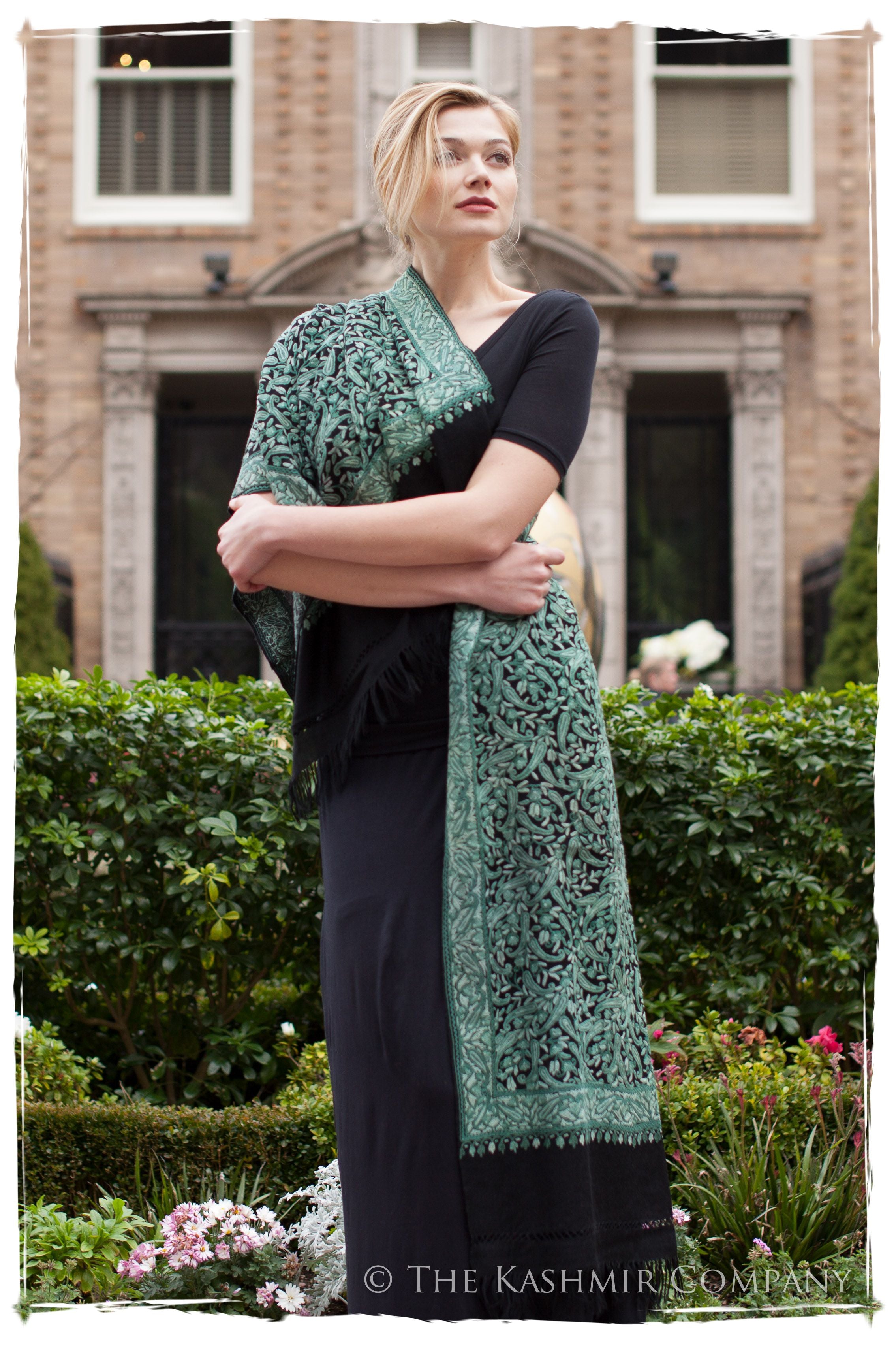 émeraude Joyaux Trésor Paisley Antiquaires Shawl