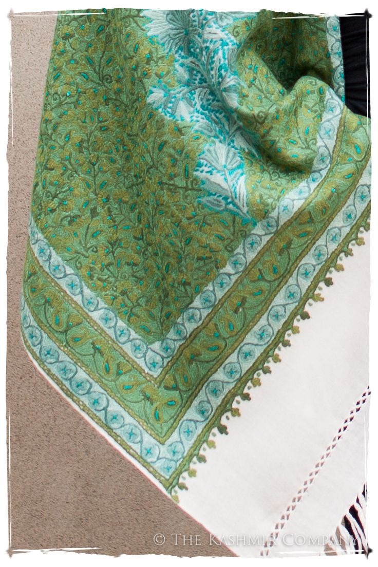 Jardin d'émeraudes Paisley Antiquaires Shawl