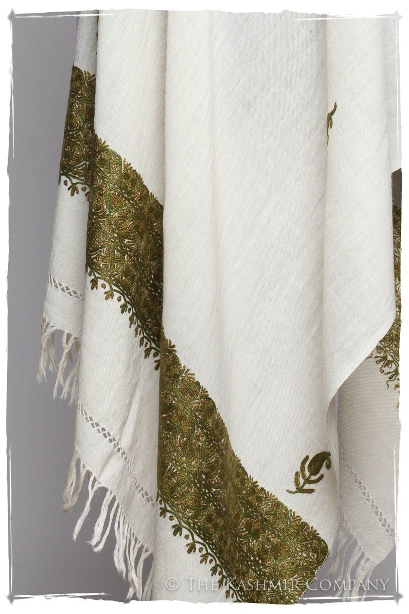 Cyprès Trois Frontières Ivoire Gift Shawl