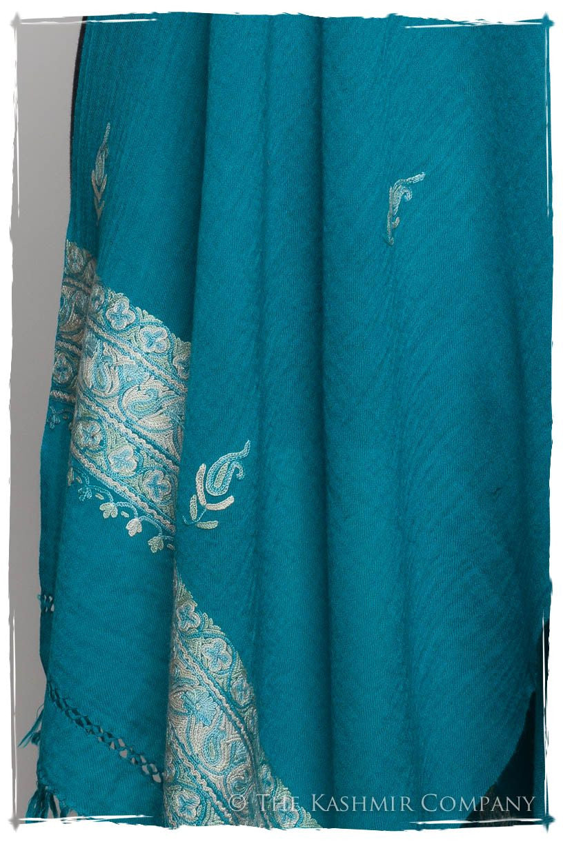 Méditerranée Capri Trois Frontières Bleu Gift Shawl