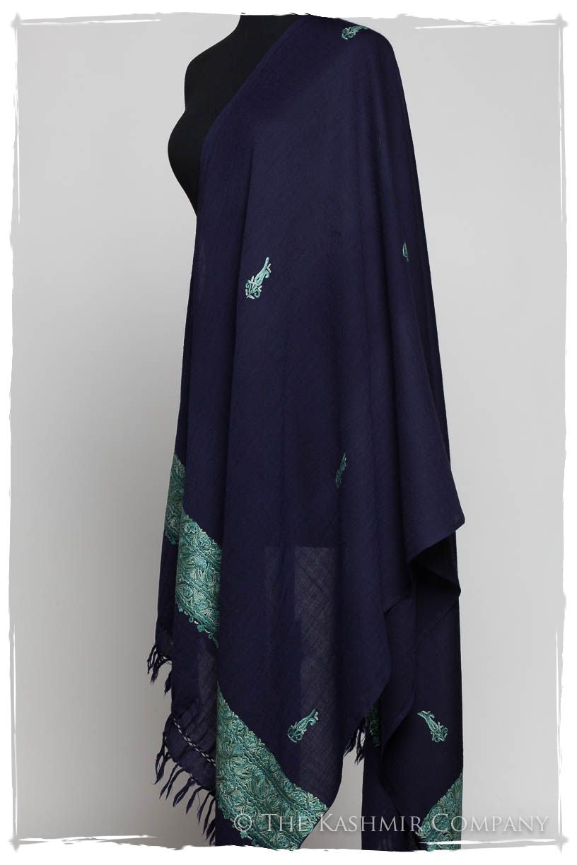Rivière Trois Frontières Bleu Gift Shawl