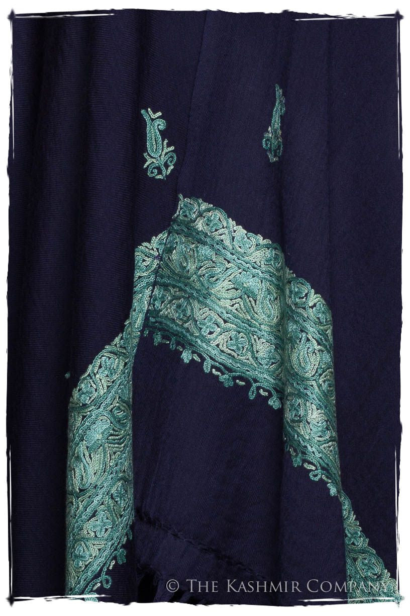 Rivière Trois Frontières Bleu Gift Shawl