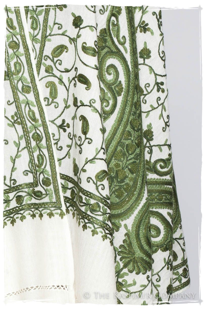 Rococo Emerald Royale Paisley Shawl