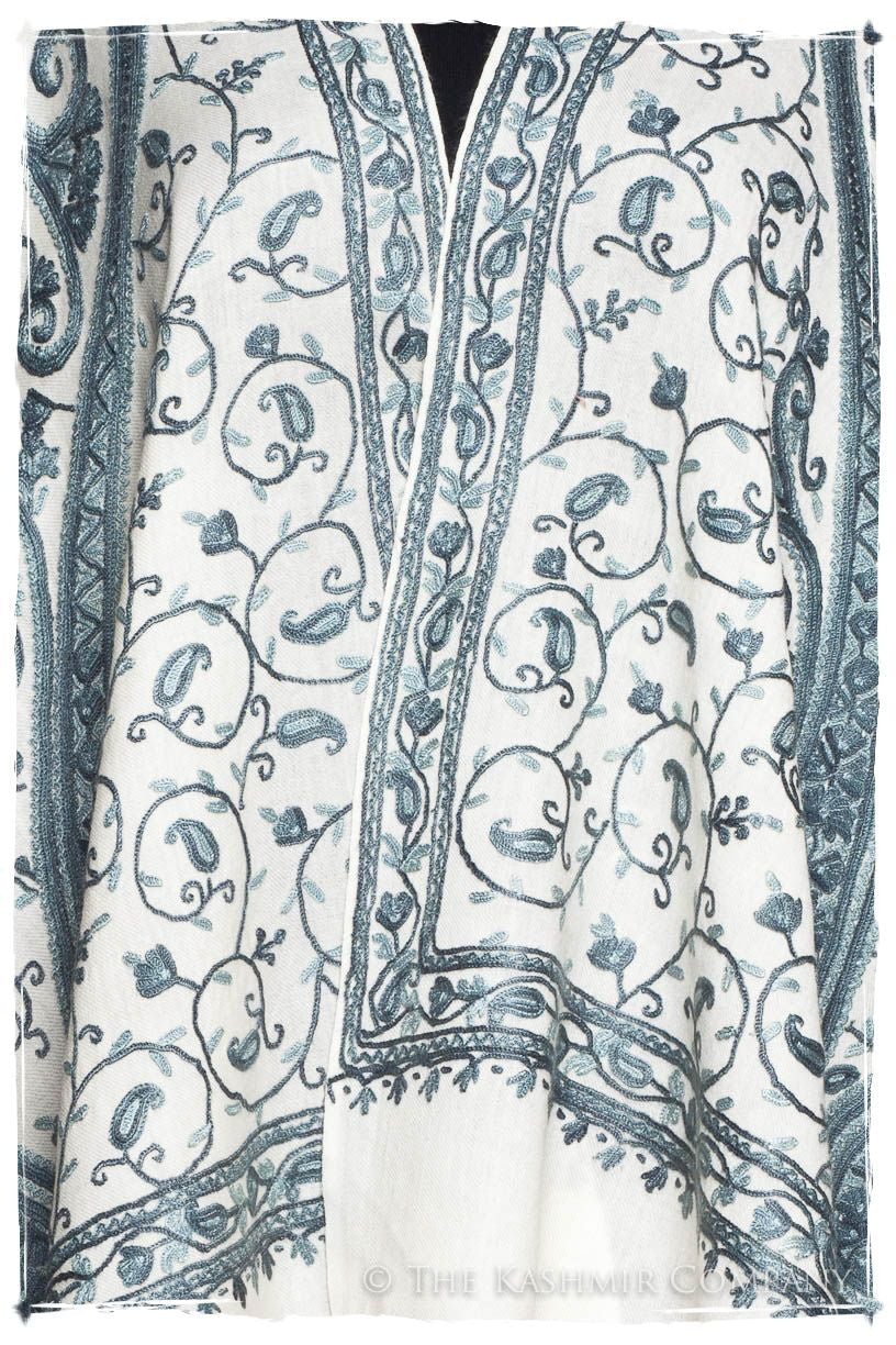 Pierre de Lune Royale Paisley Shawl