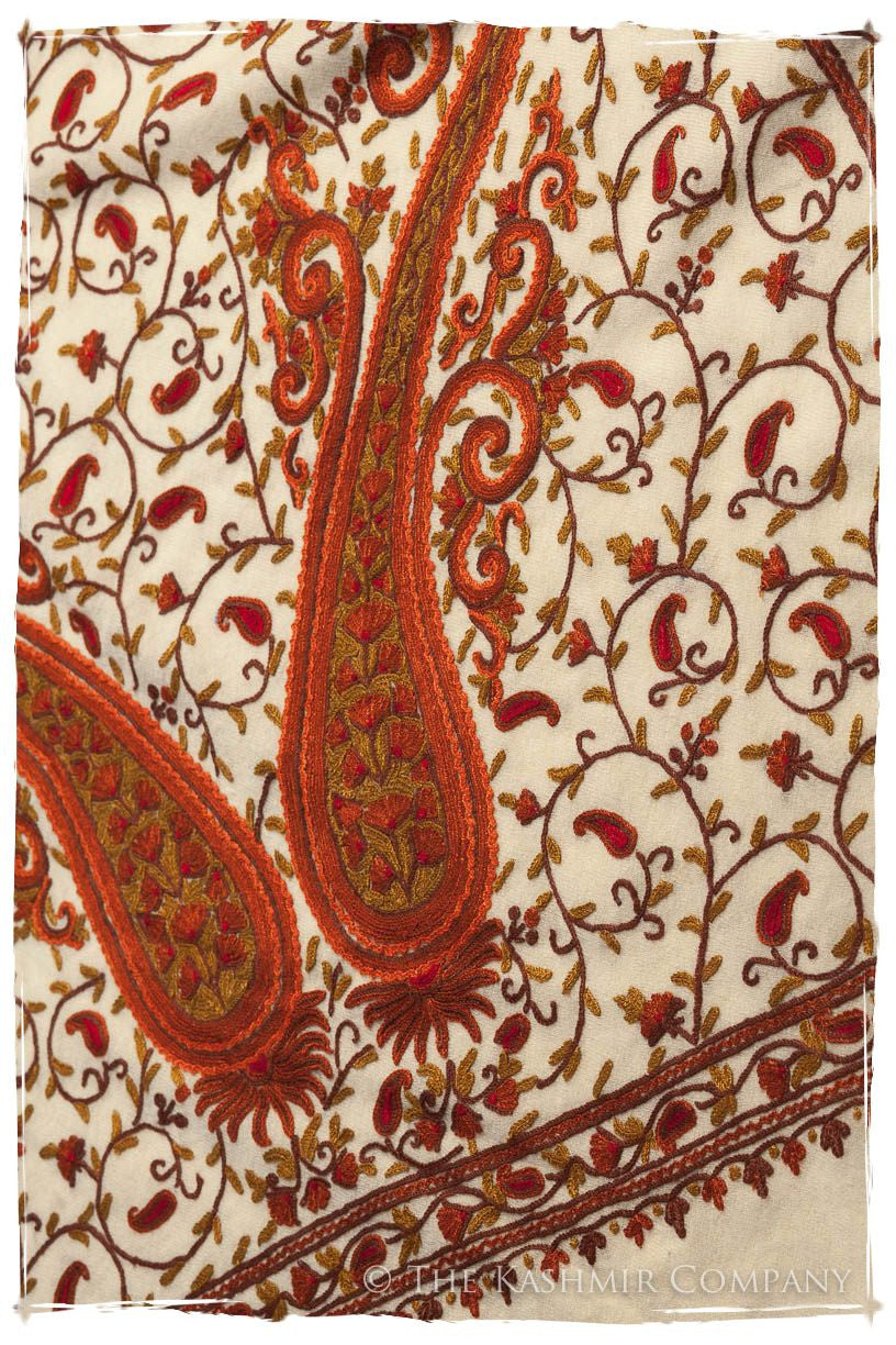 Champagne de Rouge Royale Paisley Shawl