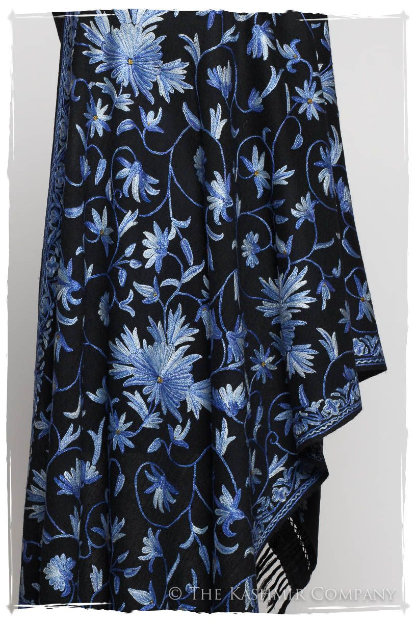 Bleu Jardin à Giverny Notre Dame Shawl