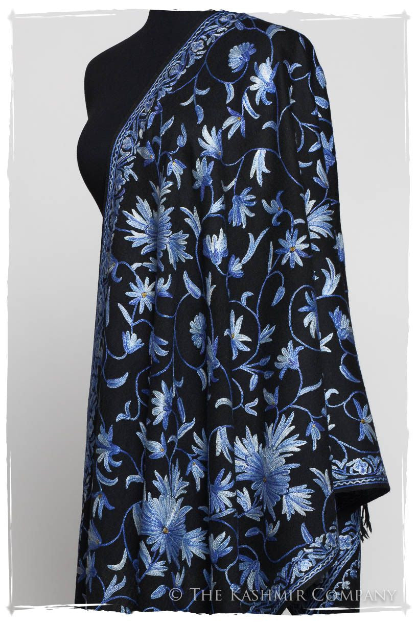 Bleu Jardin à Giverny Notre Dame Shawl