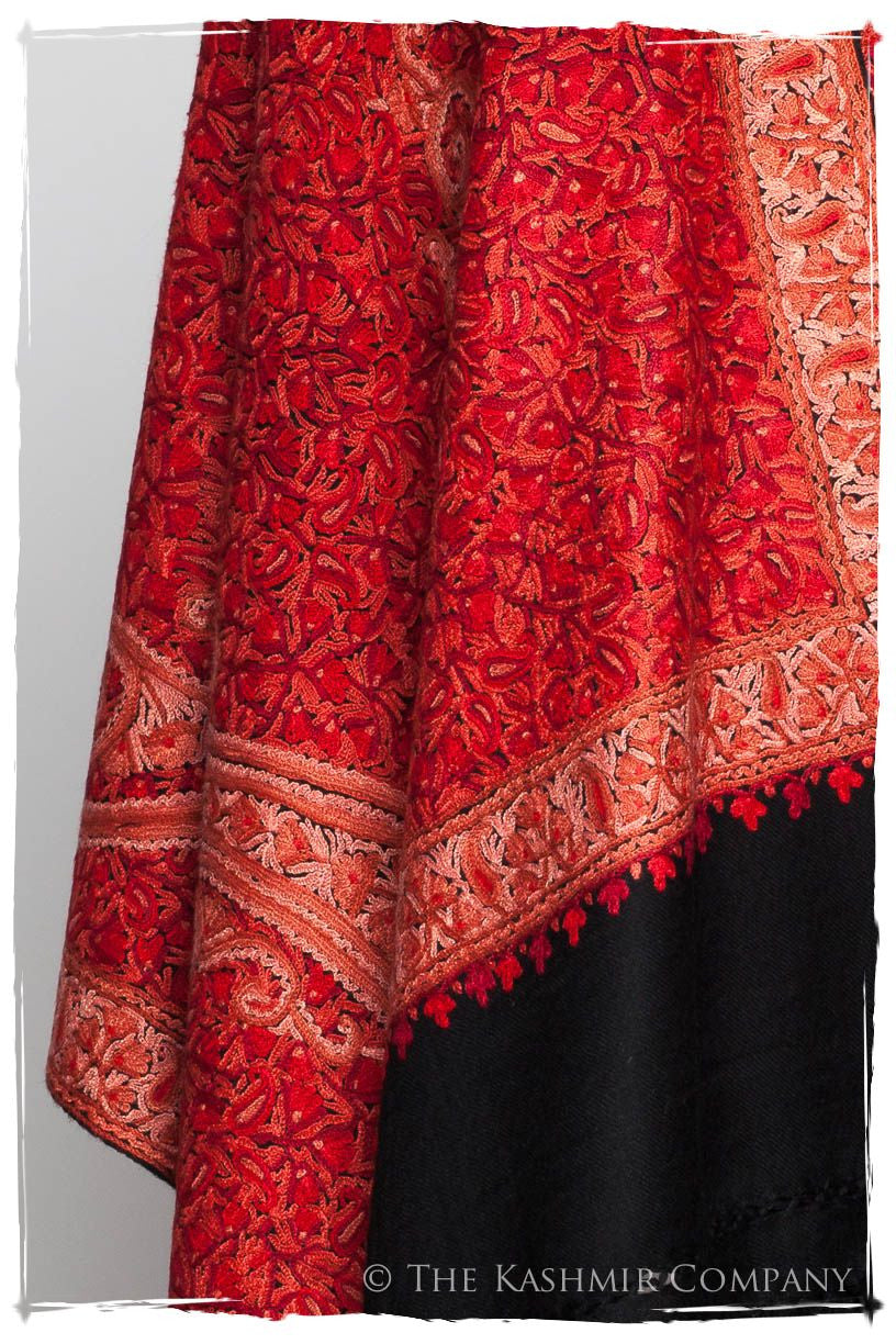 Scarlet Trésor de la Flamme Paisley Antiquaires Shawl