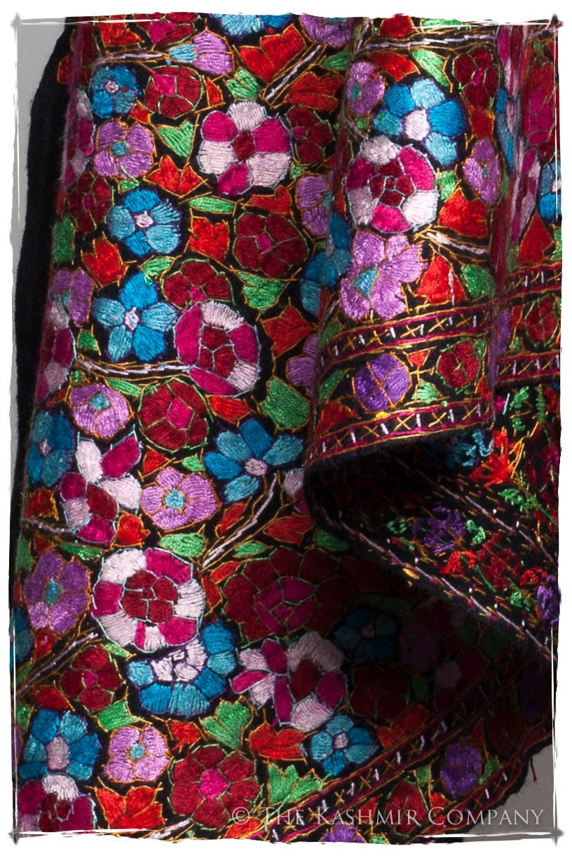 Aurélie Papier Mâché Fleurs La Rive Gauche Shawl