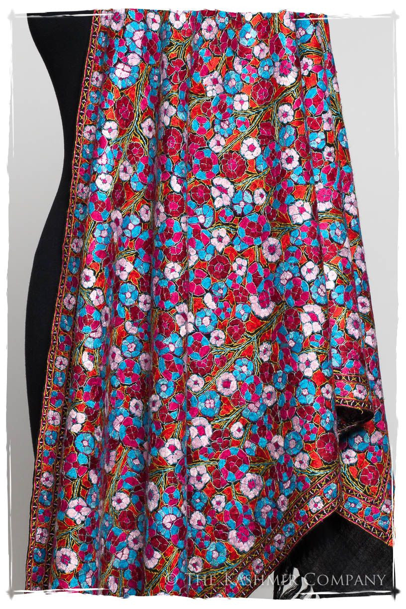 Louise Papier Mâché Fleurs La Rive Gauche Shawl