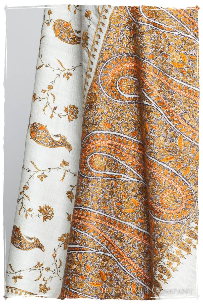 Amour de Deneuve Orient Paisley Shawl