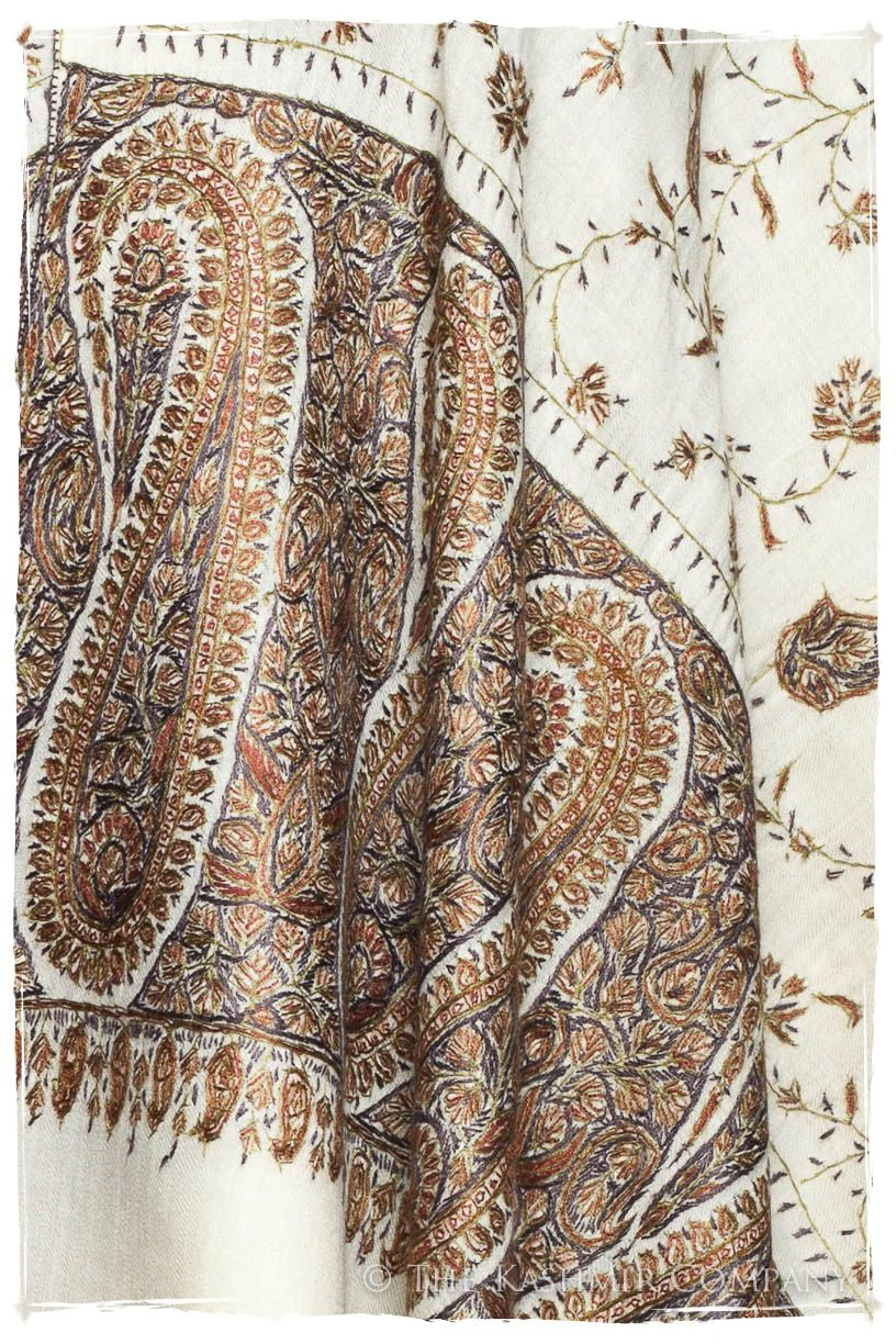 Amour de Eva Orient Paisley Shawl