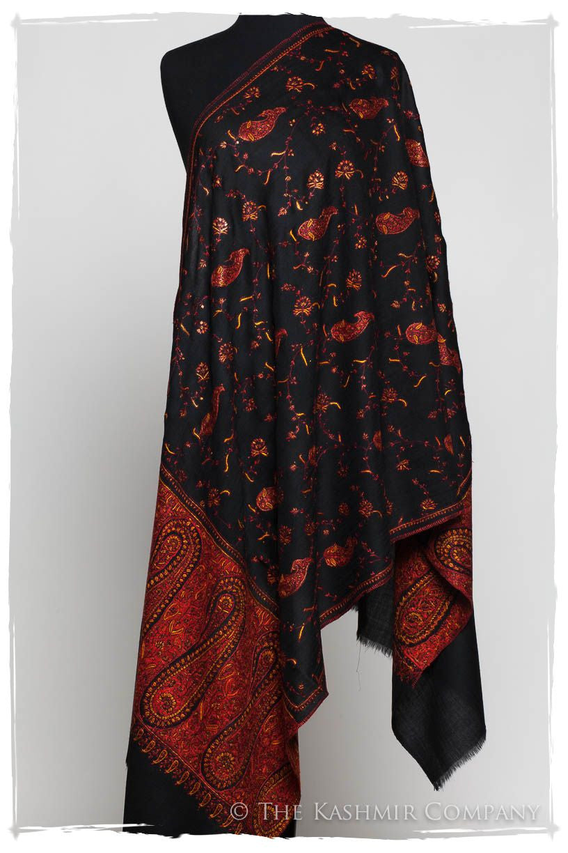 L'amour de Joséphine Orient Paisley Shawl