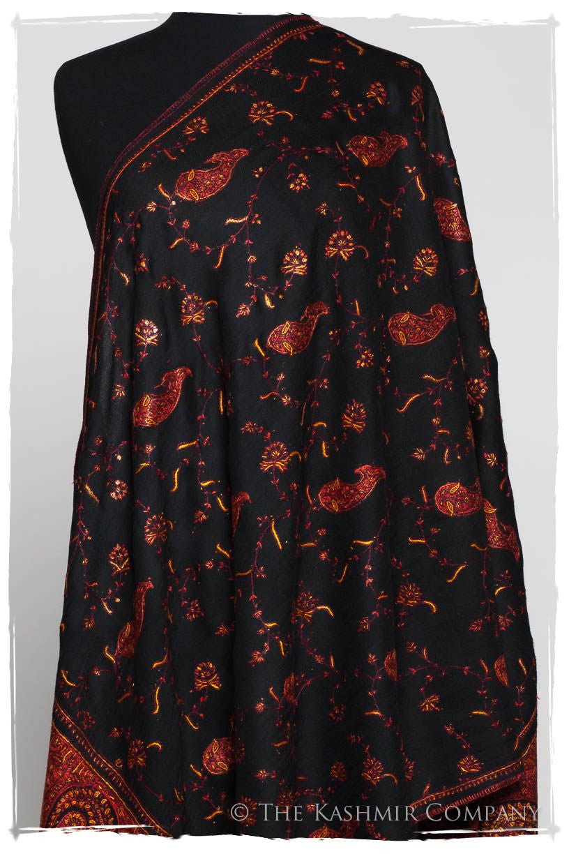 L'amour de Joséphine Orient Paisley Shawl