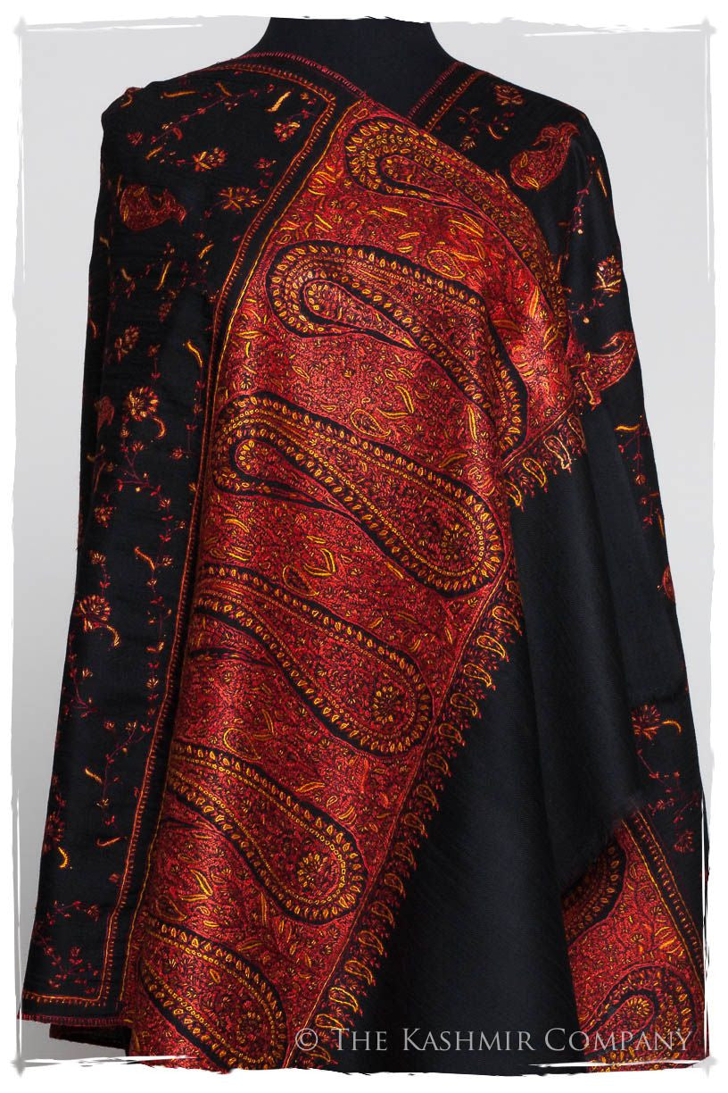 L'amour de Joséphine Orient Paisley Shawl