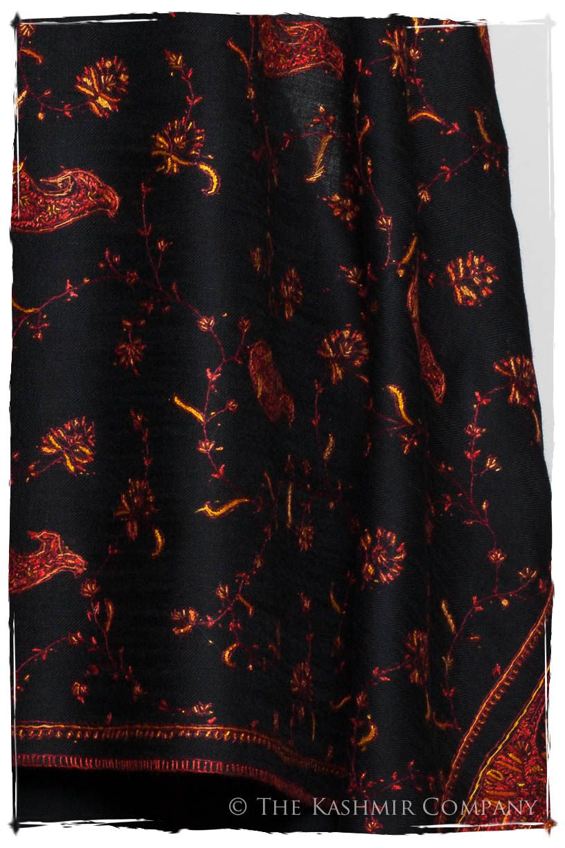 L'amour de Joséphine Orient Paisley Shawl