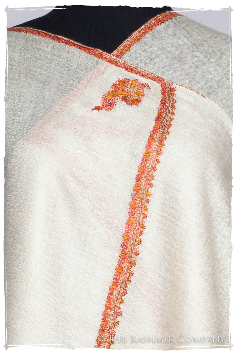 Frontière Ivoire L'amour Soft Cashmere Scarf/Shawl