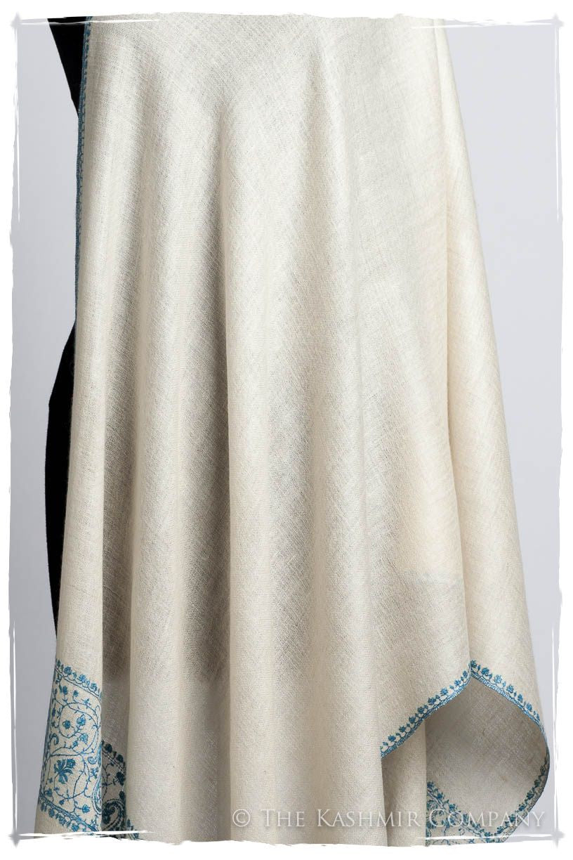 Frontière d'Paisley Sapphire L'amour Soft Cashmere Scarf/Shawl