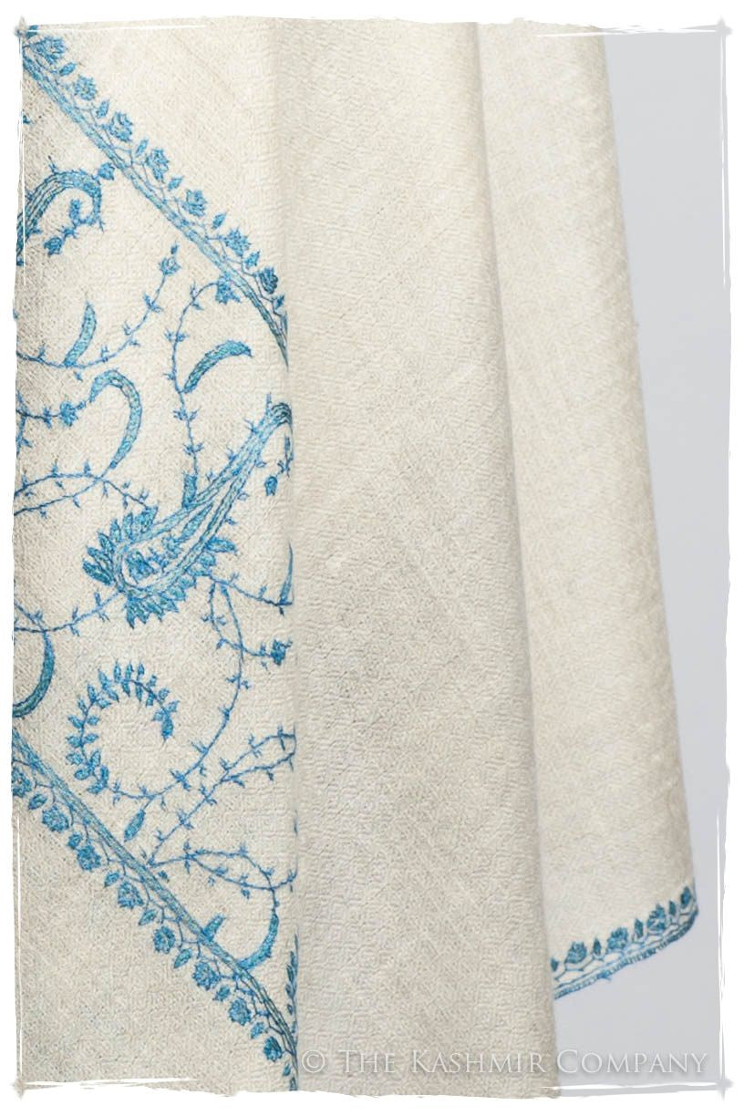 Frontière d'Paisley Parisian L'amour Soft Cashmere Scarf/Shawl