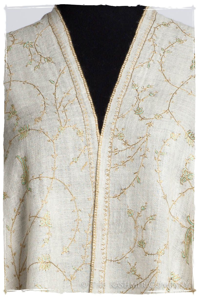 Porcelain d'Ivoire Paisley L'amour Soft Cashmere Scarf/Shawl