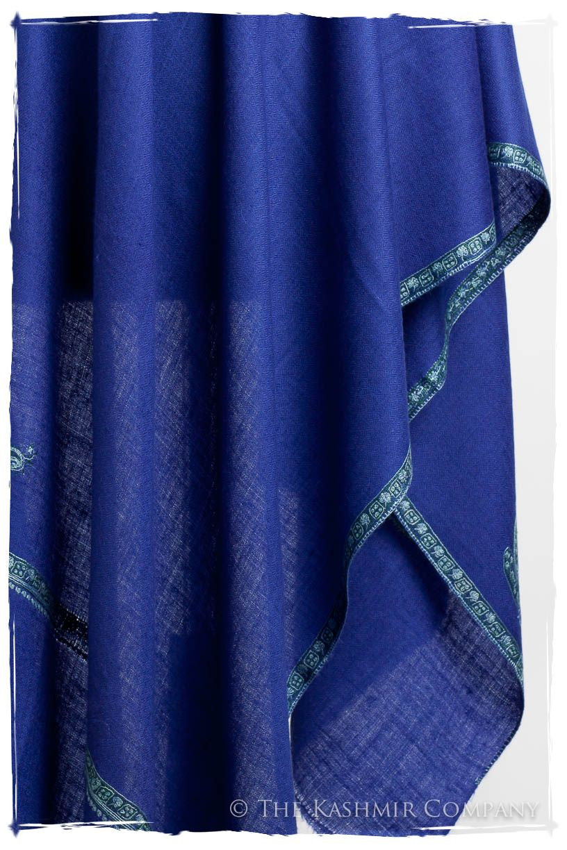Frontière Victoria Bleu L'amour Soft Cashmere Scarf/Shawl