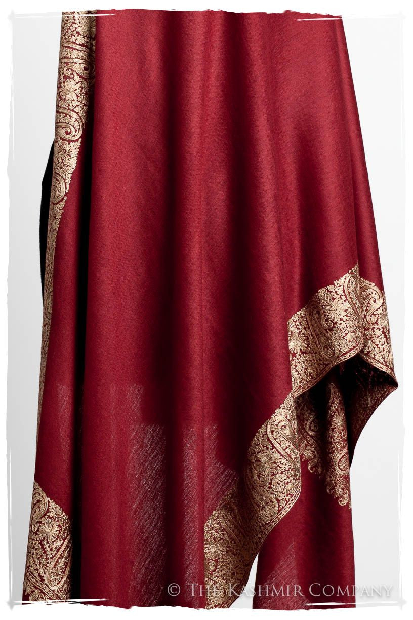 The Sophistiqué Bordeaux Paisley Frontière Shawl