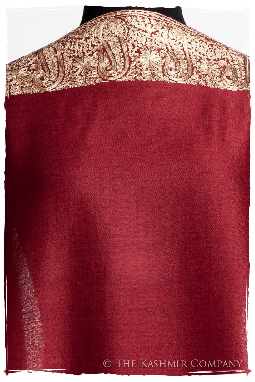 The Sophistiqué Bordeaux Paisley Frontière Shawl