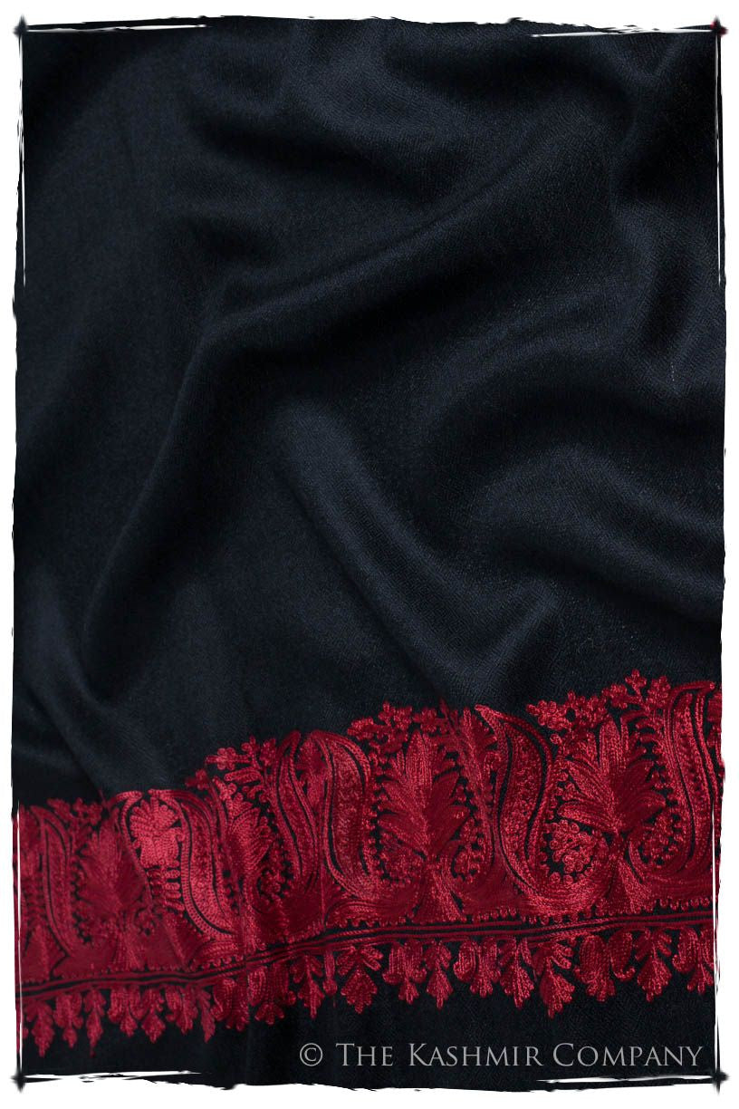 The Sophistiqué Rouge Lotus Frontière Shawl