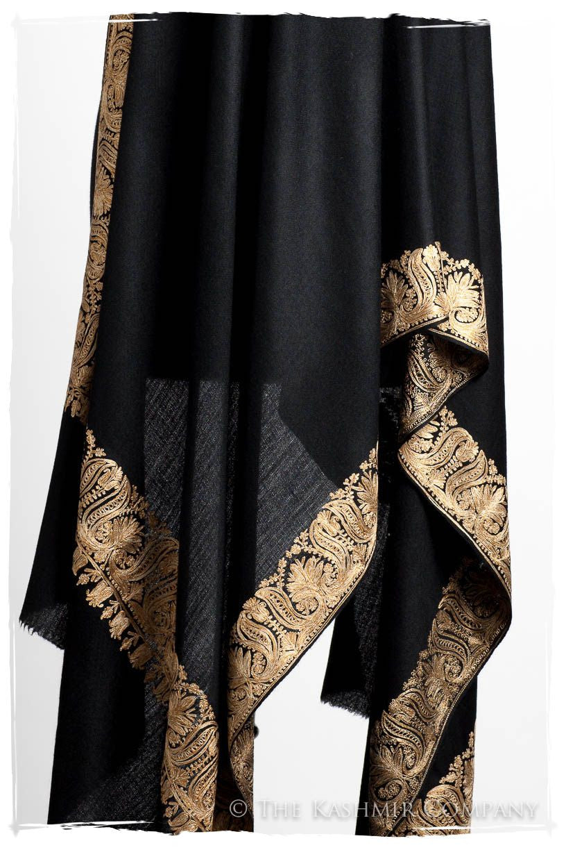 The Sophistiqué Oro Lotus Frontière Shawl
