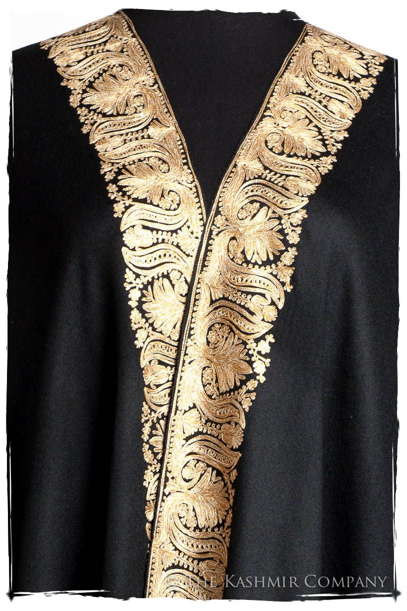 The Sophistiqué Oro Lotus Frontière Shawl