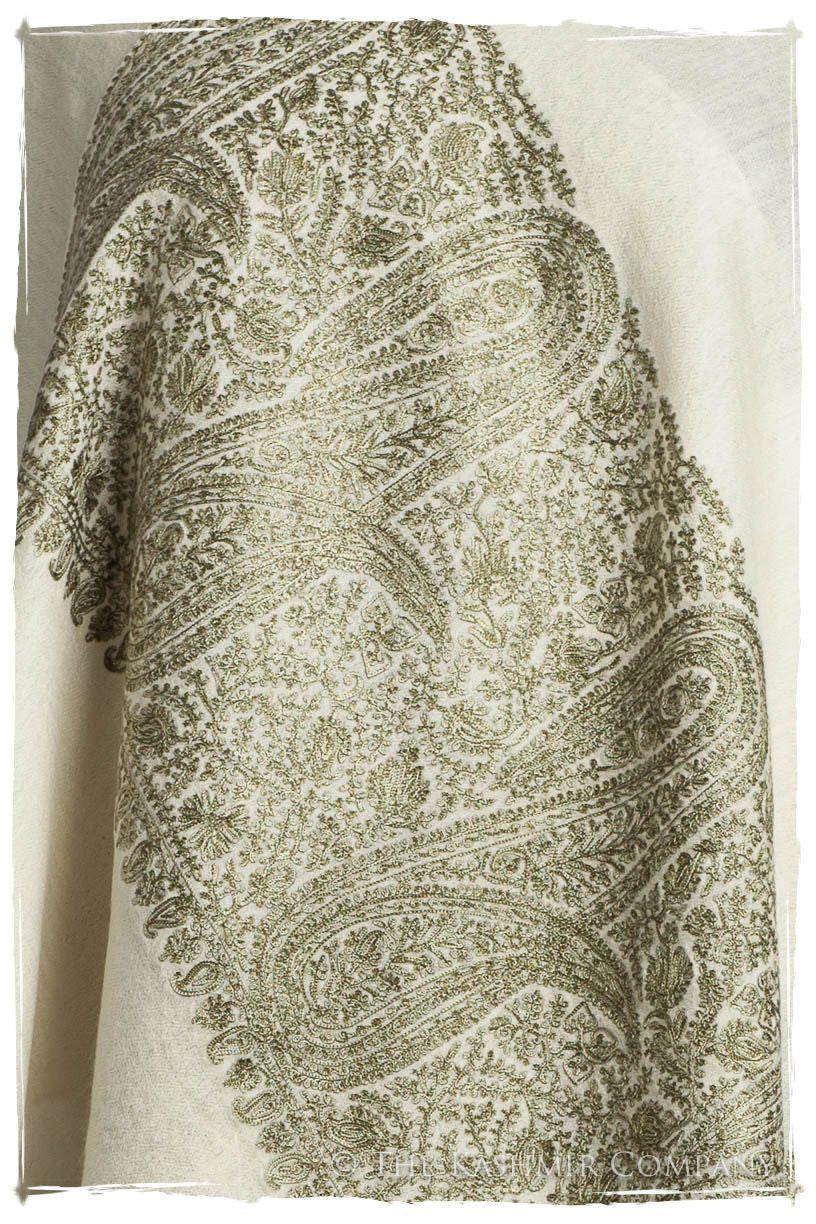 The Sophistiqué Ivoire Vignoble Empress Paisley Shawl