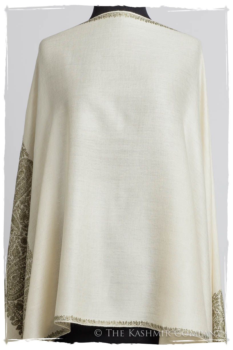 The Sophistiqué Ivoire Vignoble Empress Paisley Shawl