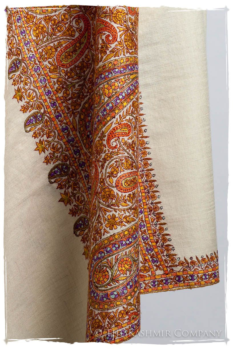 The Louvre - Grand Pashmina Shawl