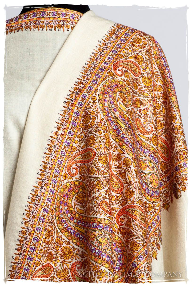 The Louvre - Grand Pashmina Shawl