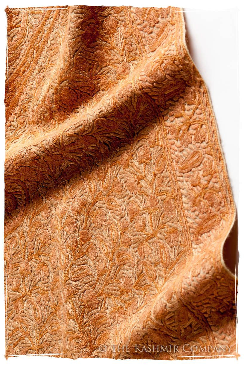 Champagne Crème Toscane Paisley Antiquaires Shawl