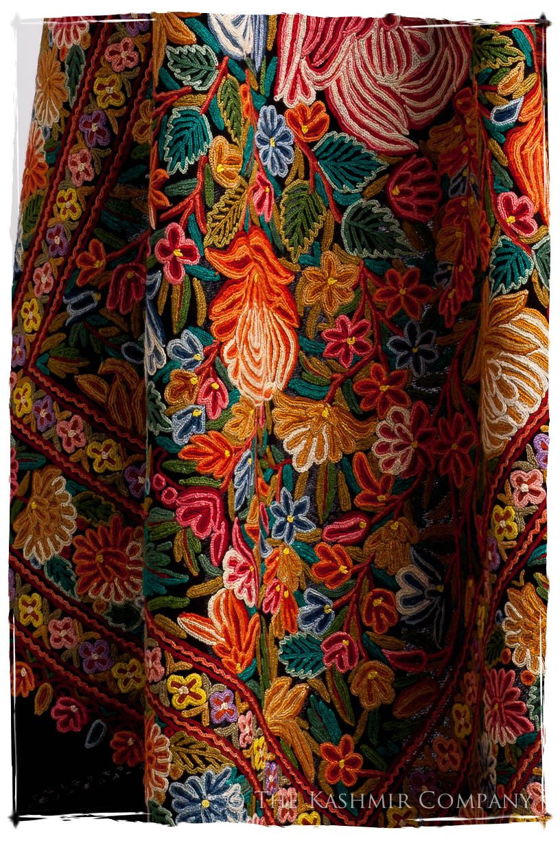 Roseraie de Paris Antiquaires Shawl