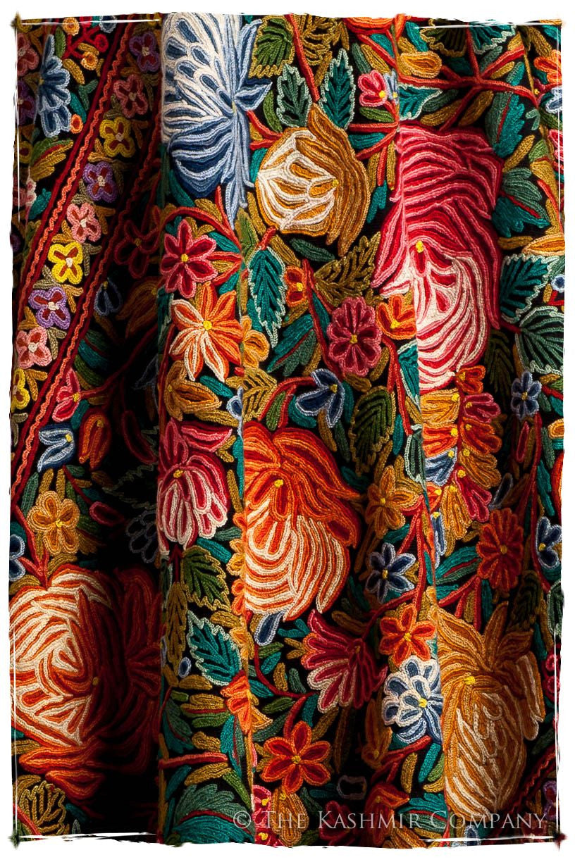 Roseraie de Paris Antiquaires Shawl