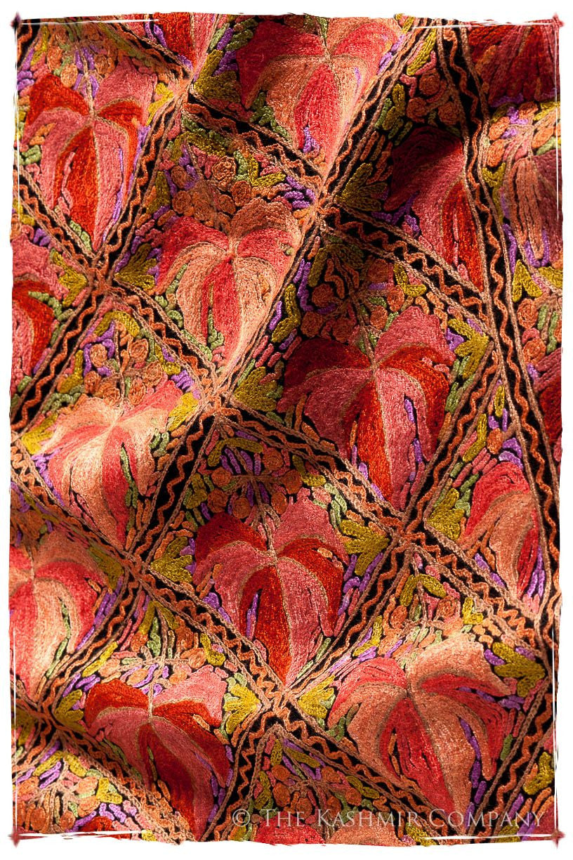 Palais de Saumon Lilas Antiquaires Shawl