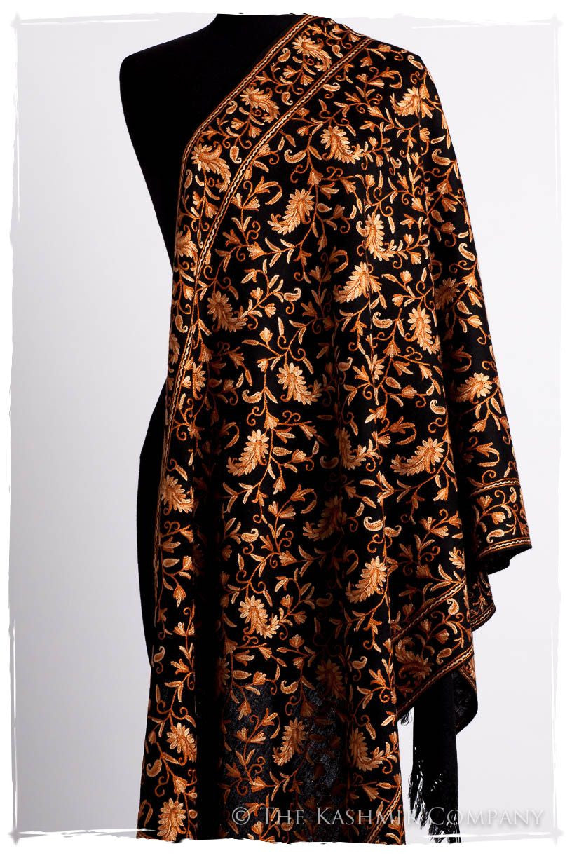 Nuances de Brun Paisley Secret Garden Shawl