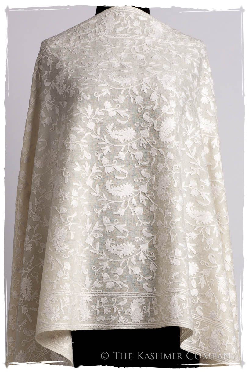 Blanc de Ivoire Paisley Secret Garden Shawl