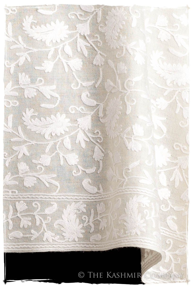 Blanc de Ivoire Paisley Secret Garden Shawl