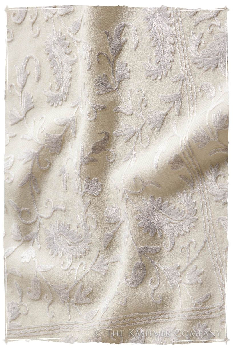 Blanc de Ivoire Paisley Secret Garden Shawl