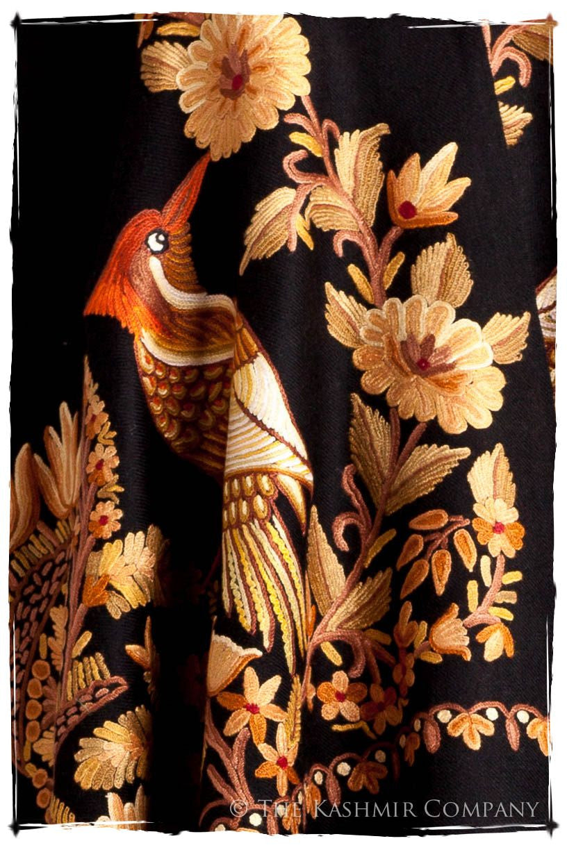 Oiseaux de Paradis Noir Gift Shawl