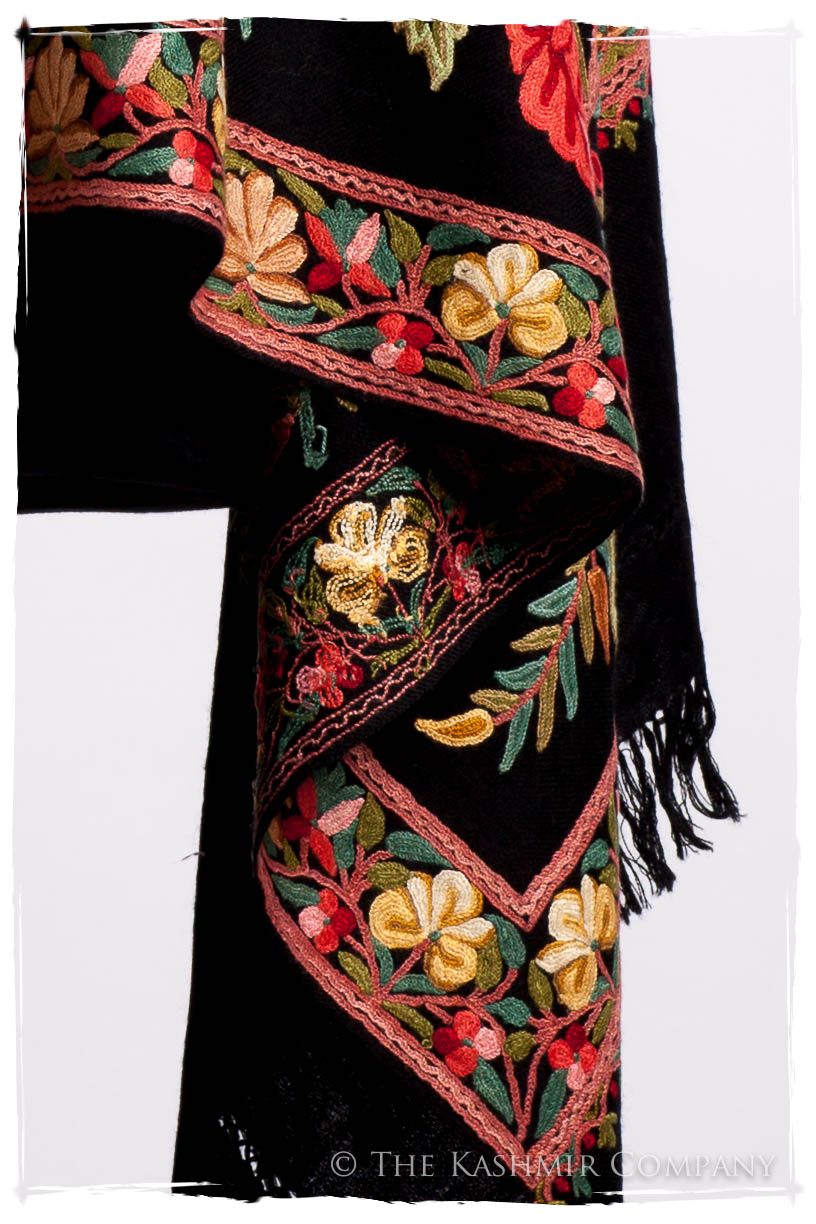 Jardin de Marie Antoinette Antiquaires Shawl