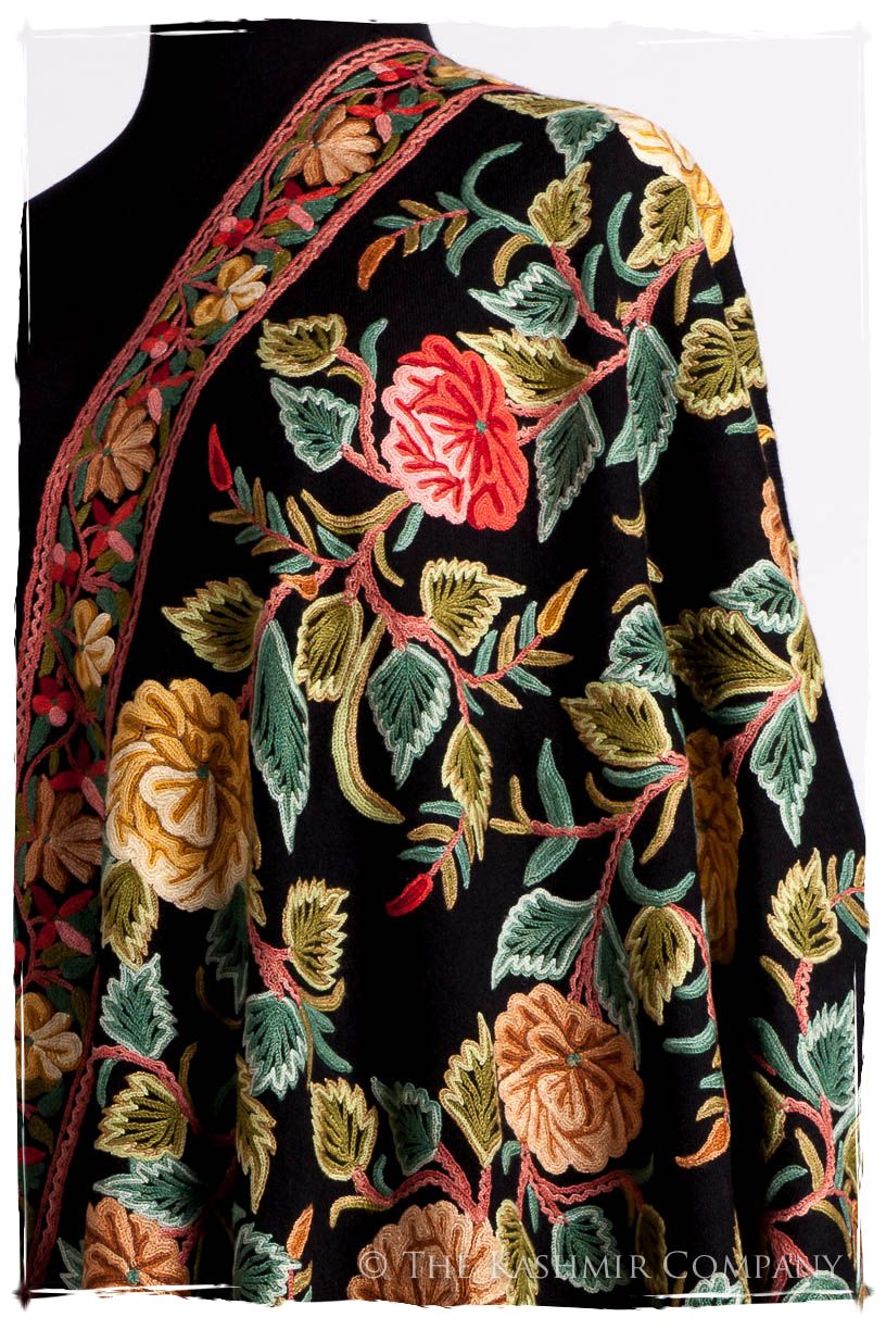 Jardin de Marie Antoinette Antiquaires Shawl