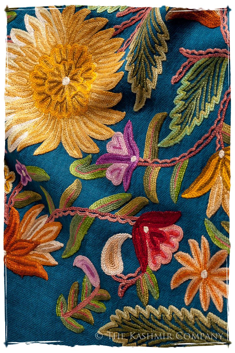 Fleur du Soleil Océan Bleu Renoirs Dream Shawl