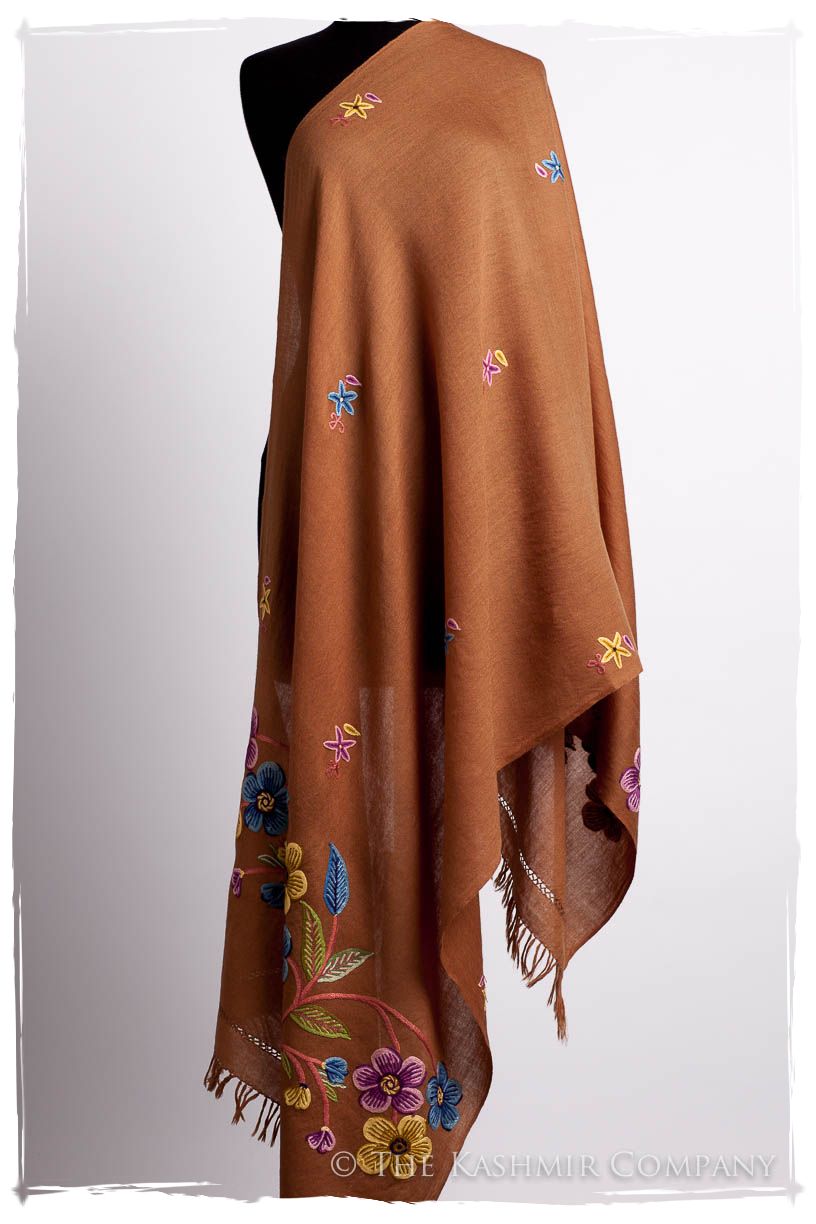 Je Ne Sais Quoi Français Tamia Shawl