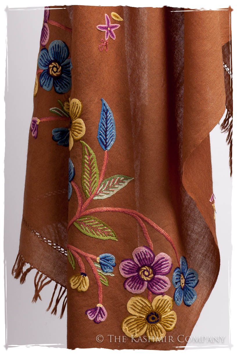 Je Ne Sais Quoi Français Tamia Shawl
